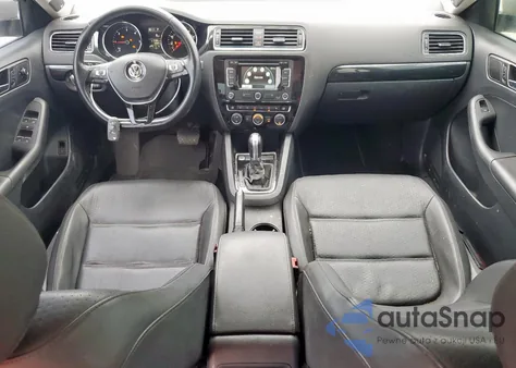 2015 Volkswagen Jetta Tdi z USA, uszkodzony, nr VIN 3VWLA7AJ3FM306865